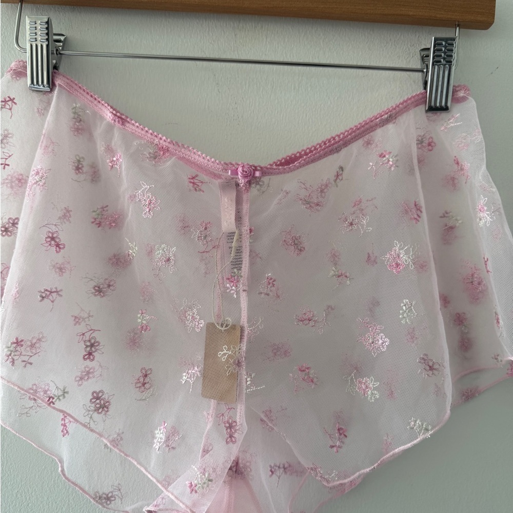 SKIMS NWT Spring Intimates Pink Shorts S - Picture 6 of 7
